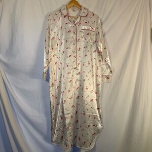 Elegant White Floral Women's Pajama Gown
